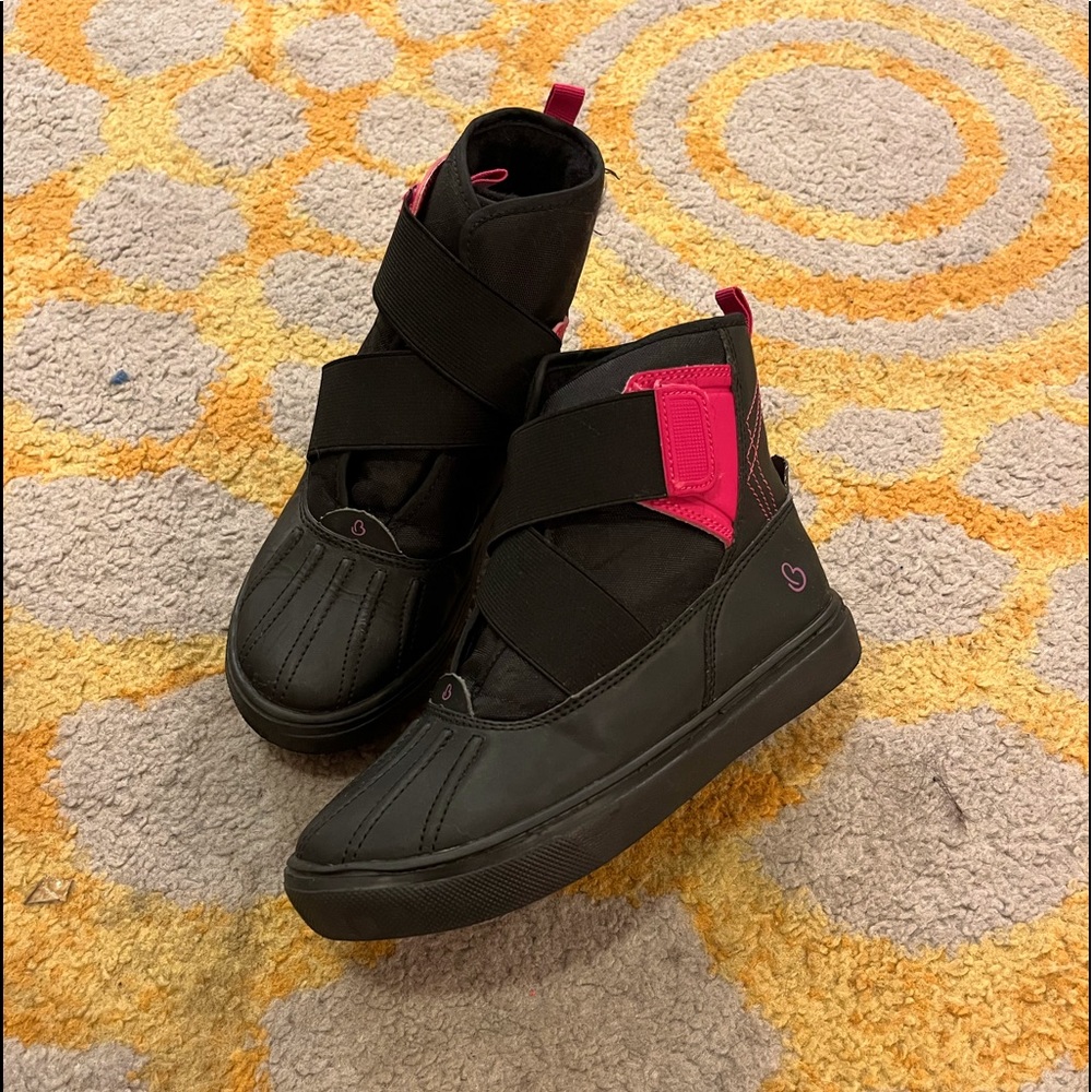 Girls Cold-Weather Ankle Boots